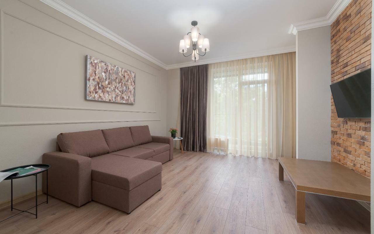 Green Apartments Odessa Ngoại thất bức ảnh