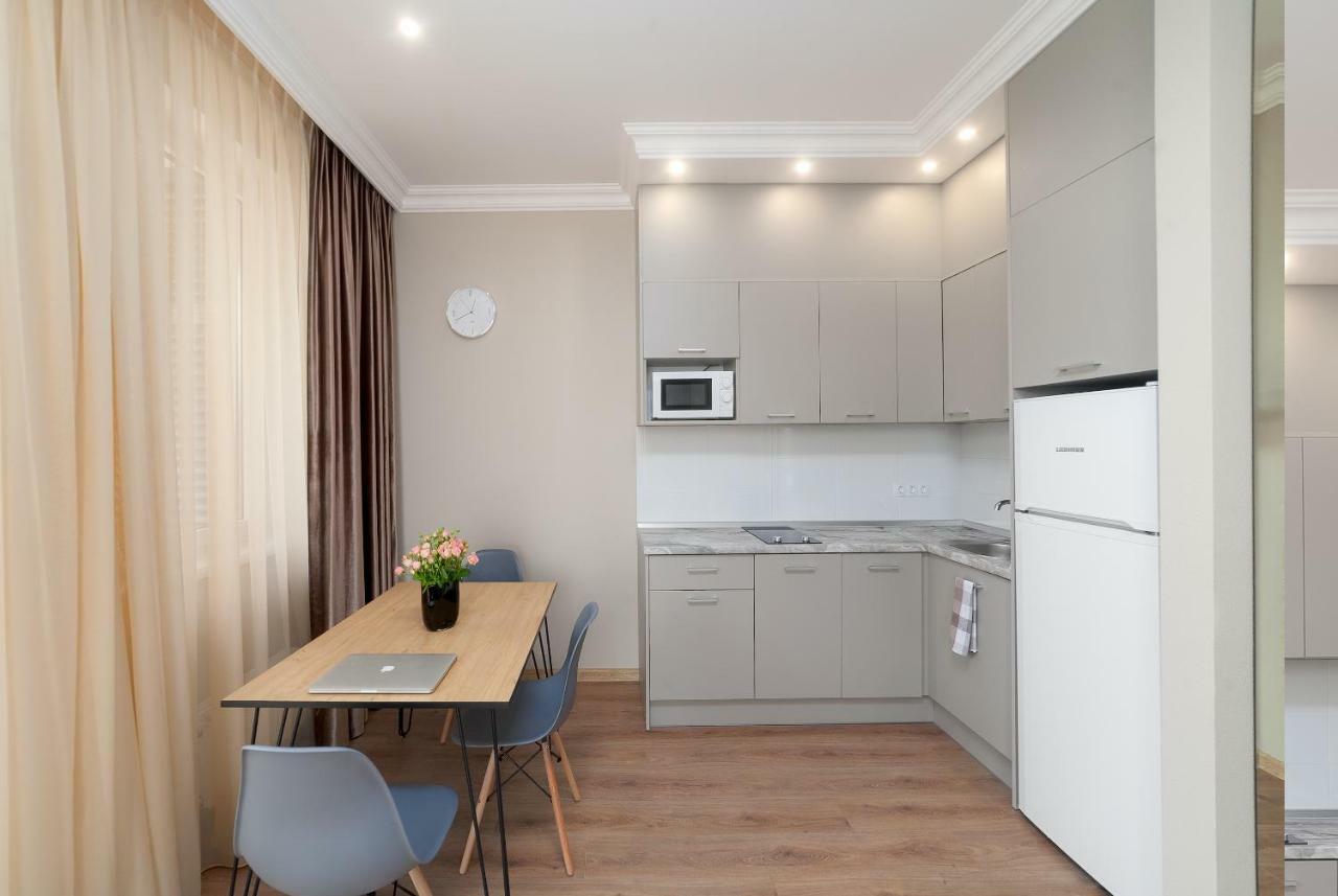 Green Apartments Odessa Ngoại thất bức ảnh